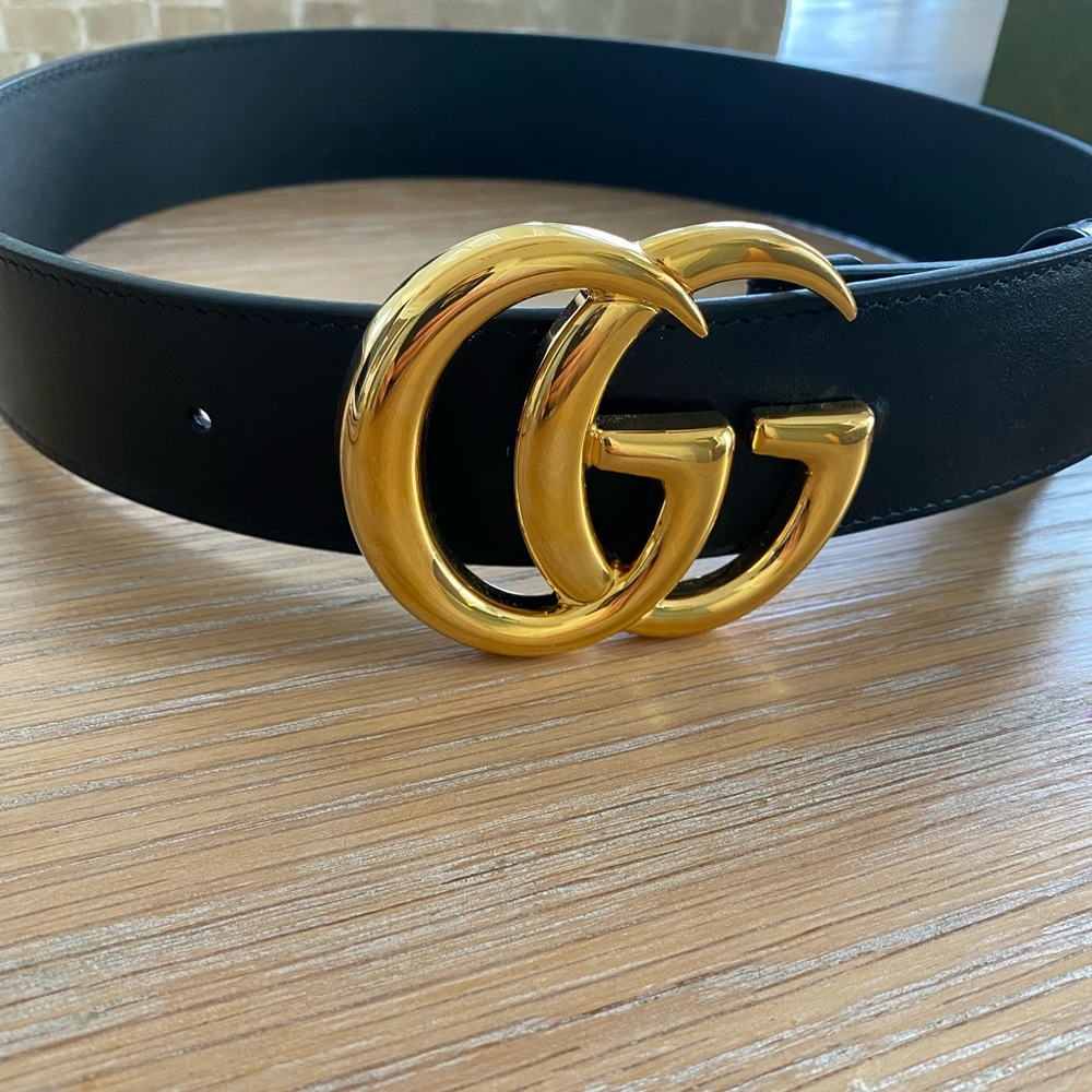 Gucci Belt size 75 / 30 inches high waist belt great condition